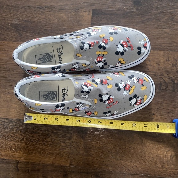 Vans Slip On X Disney‎ Mickey Mouse Size M11/W12.5 Slip On Gray Shoes Sneakers - Picture 10 of 13